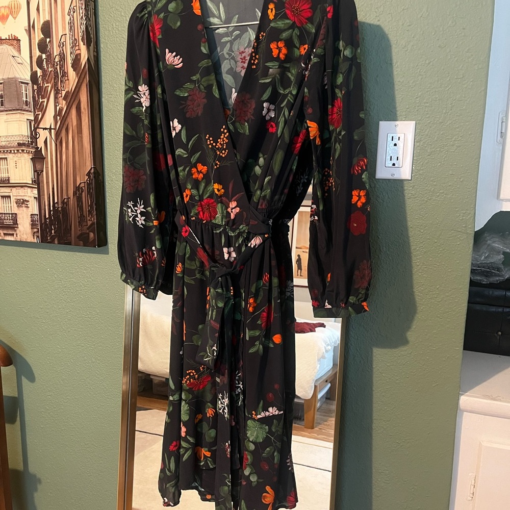 Amour Very Elma Silk Wrap Dress